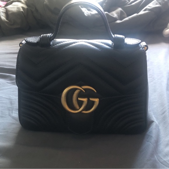 Gucci Handbags - Authentic GUCCi Marmont top handle purse